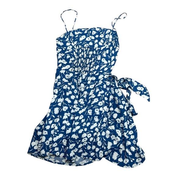 Reformation from Anthropologie Blue Floral mini wrap dress size 6 - Picture 3 of 3